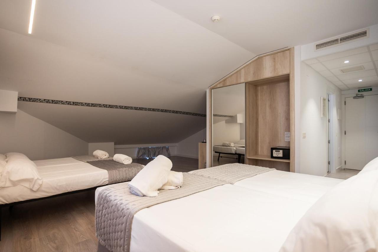 Classic Quadruple Room